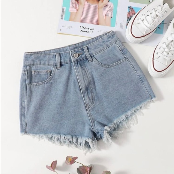 SHORTS BRAND NEW NO TAGS UNFORTUNATELY. - Picture 4 of 4